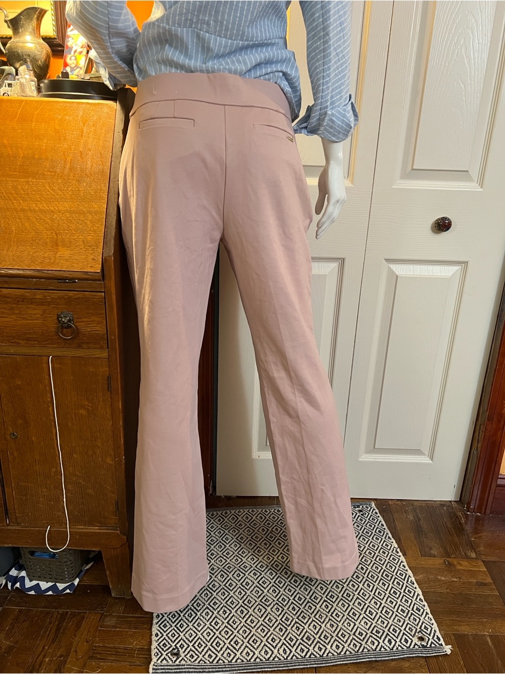 Anne Klein Black Bootcut Pull-On Pants size medium - Picture 2 of 7